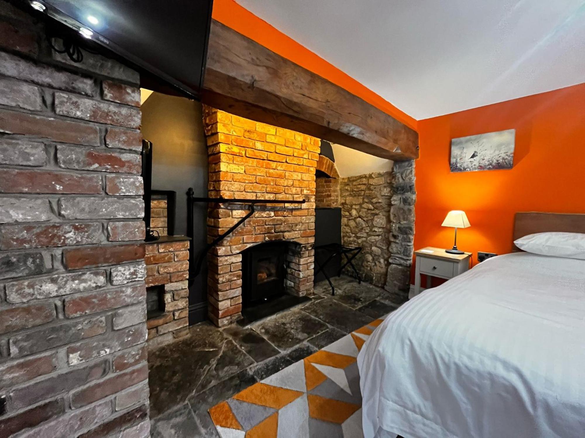 Bed and Breakfast Old Manor House Axbridge Экстерьер фото