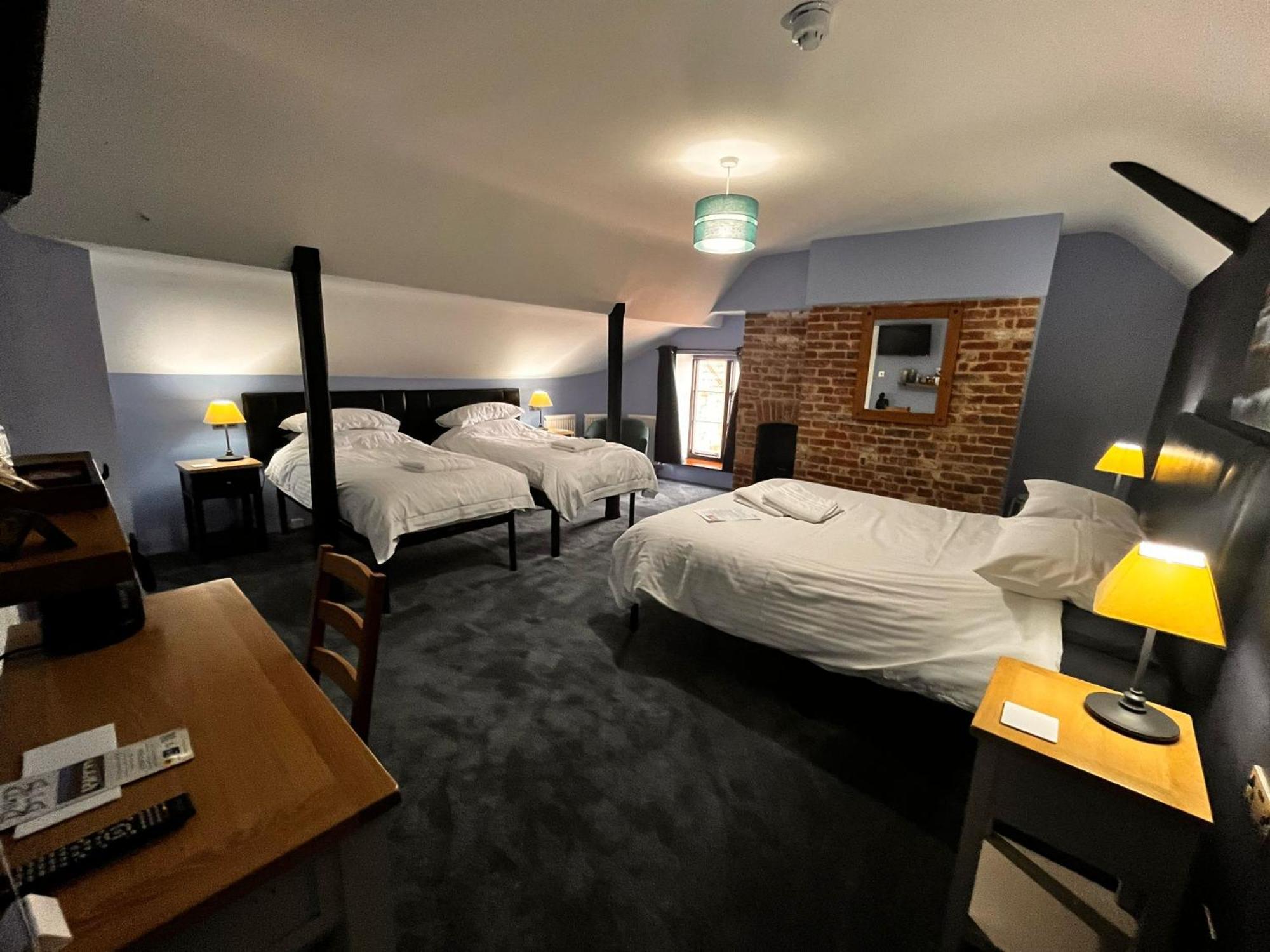 Bed and Breakfast Old Manor House Axbridge Экстерьер фото