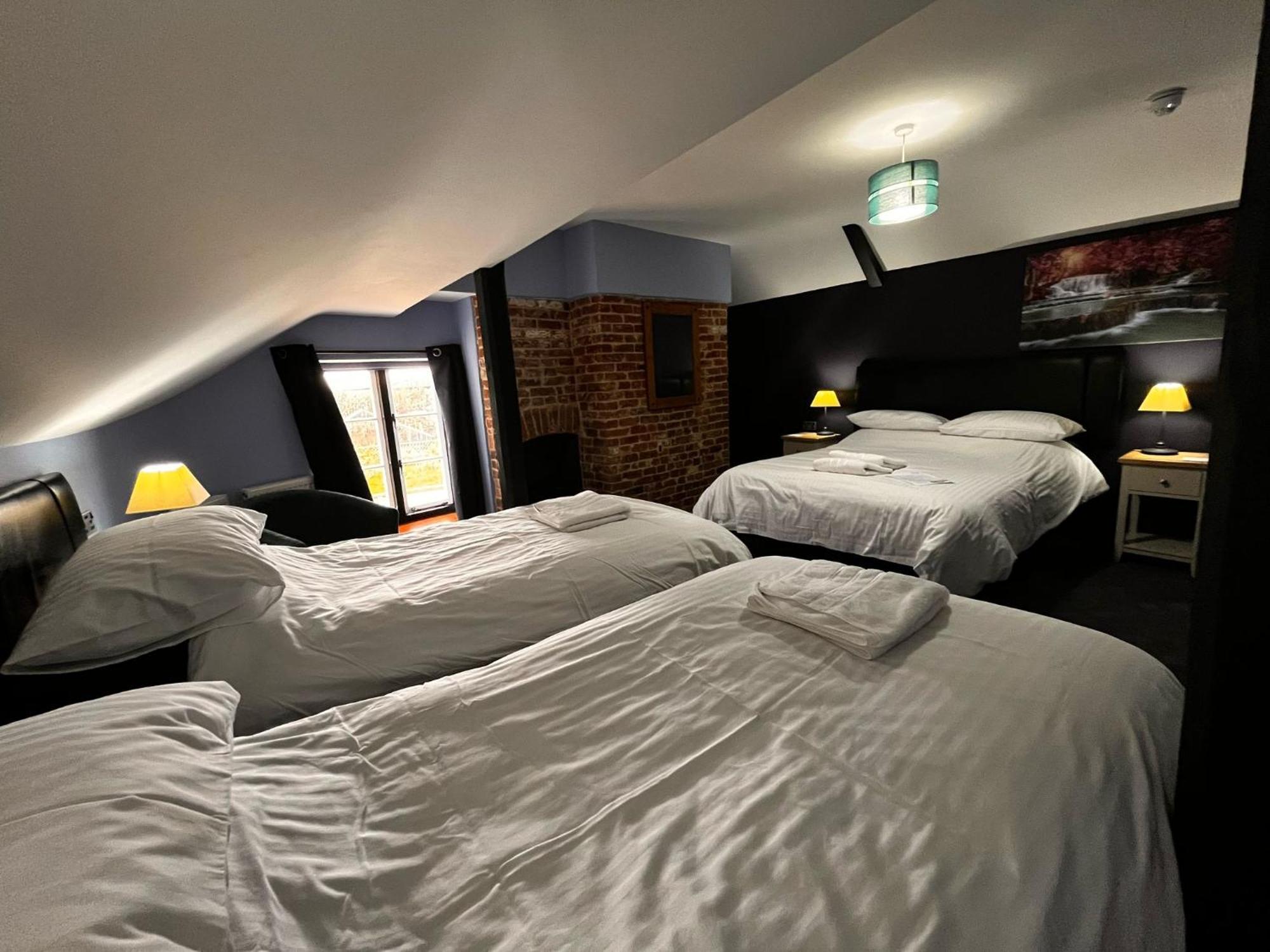 Bed and Breakfast Old Manor House Axbridge Экстерьер фото