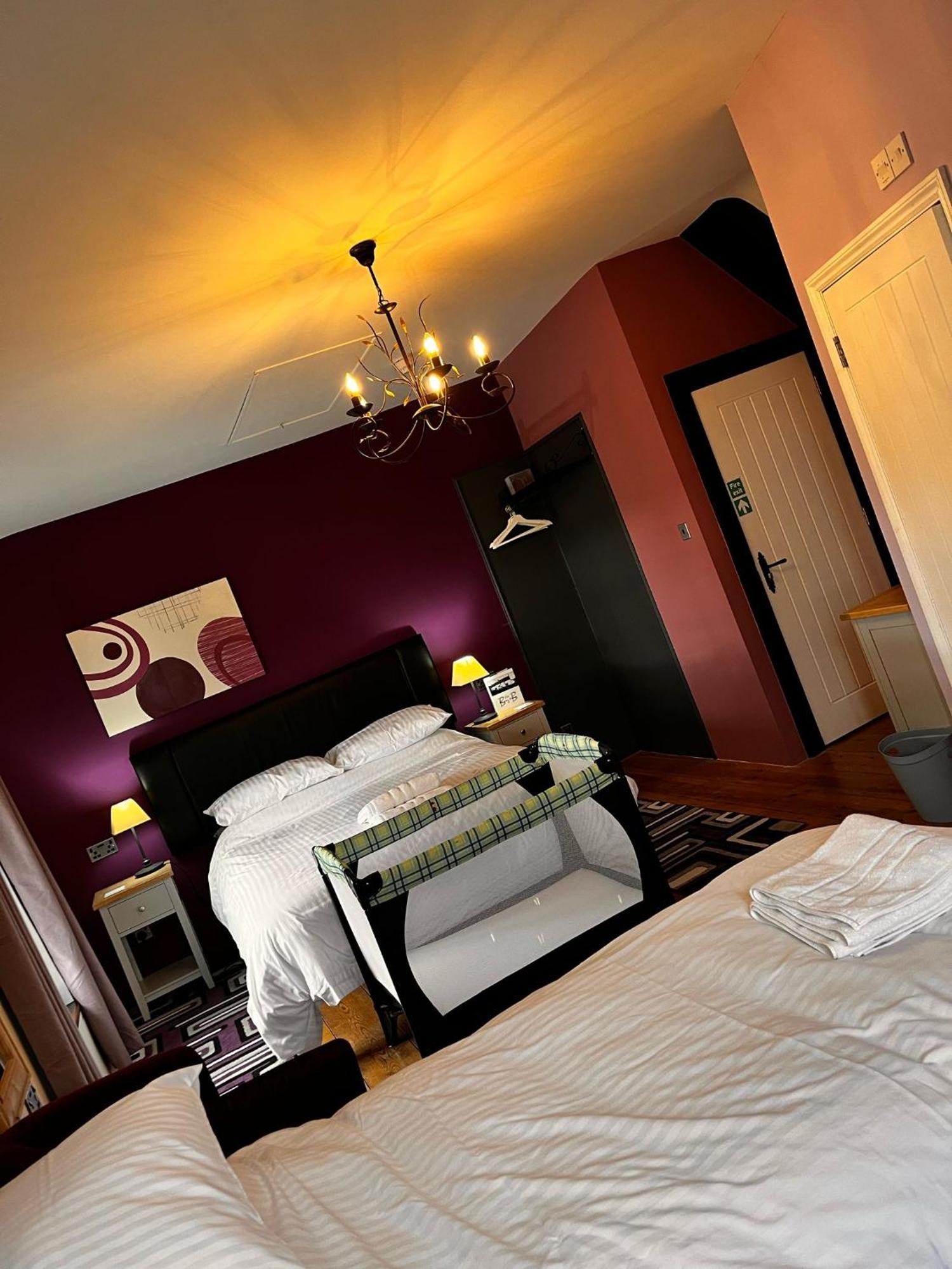 Bed and Breakfast Old Manor House Axbridge Экстерьер фото