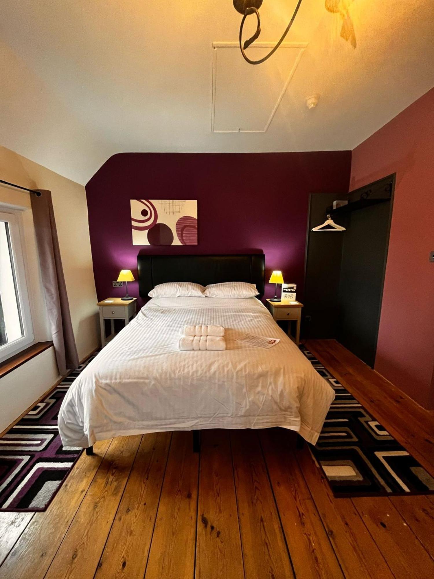Bed and Breakfast Old Manor House Axbridge Экстерьер фото
