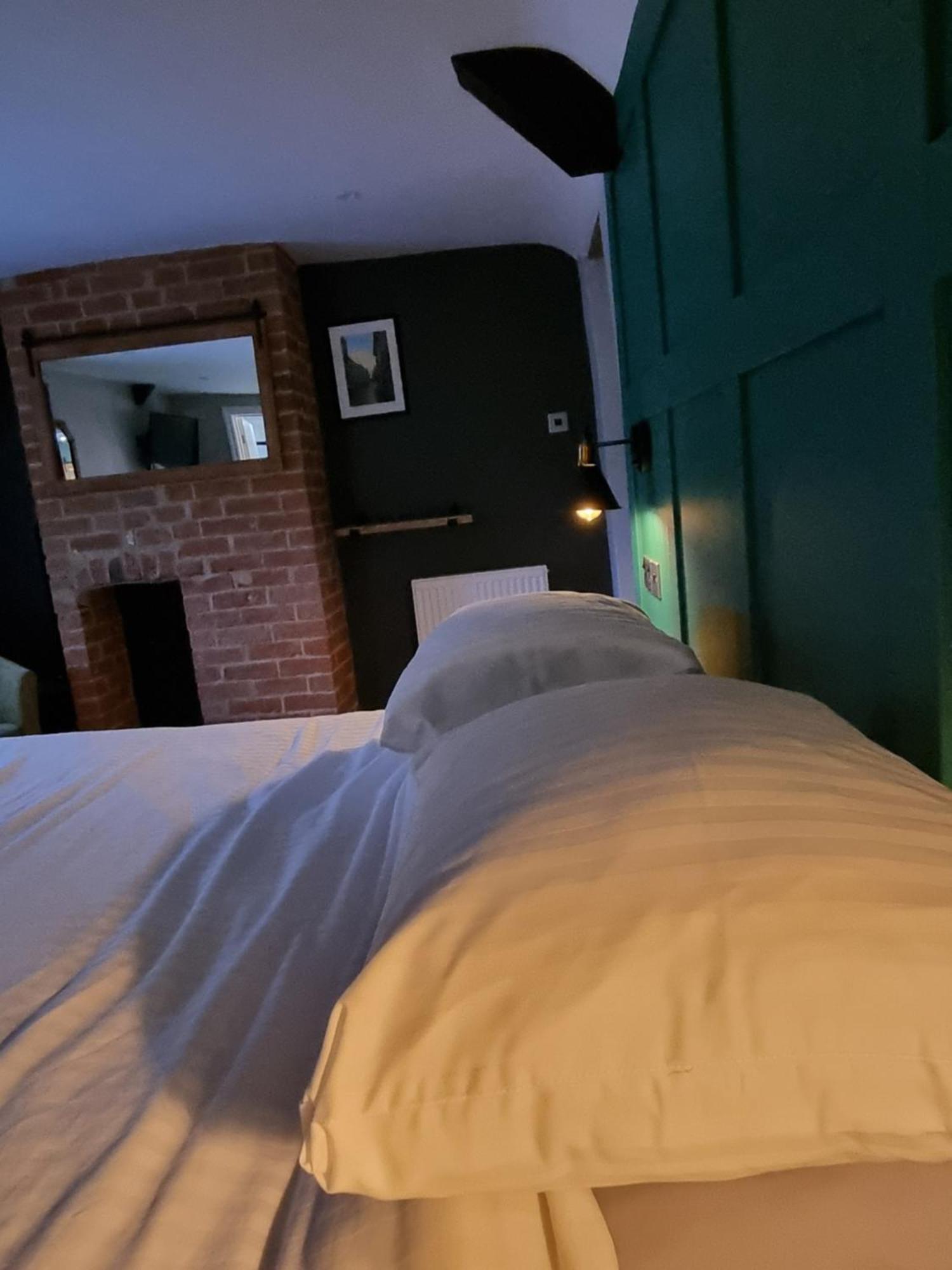 Bed and Breakfast Old Manor House Axbridge Экстерьер фото